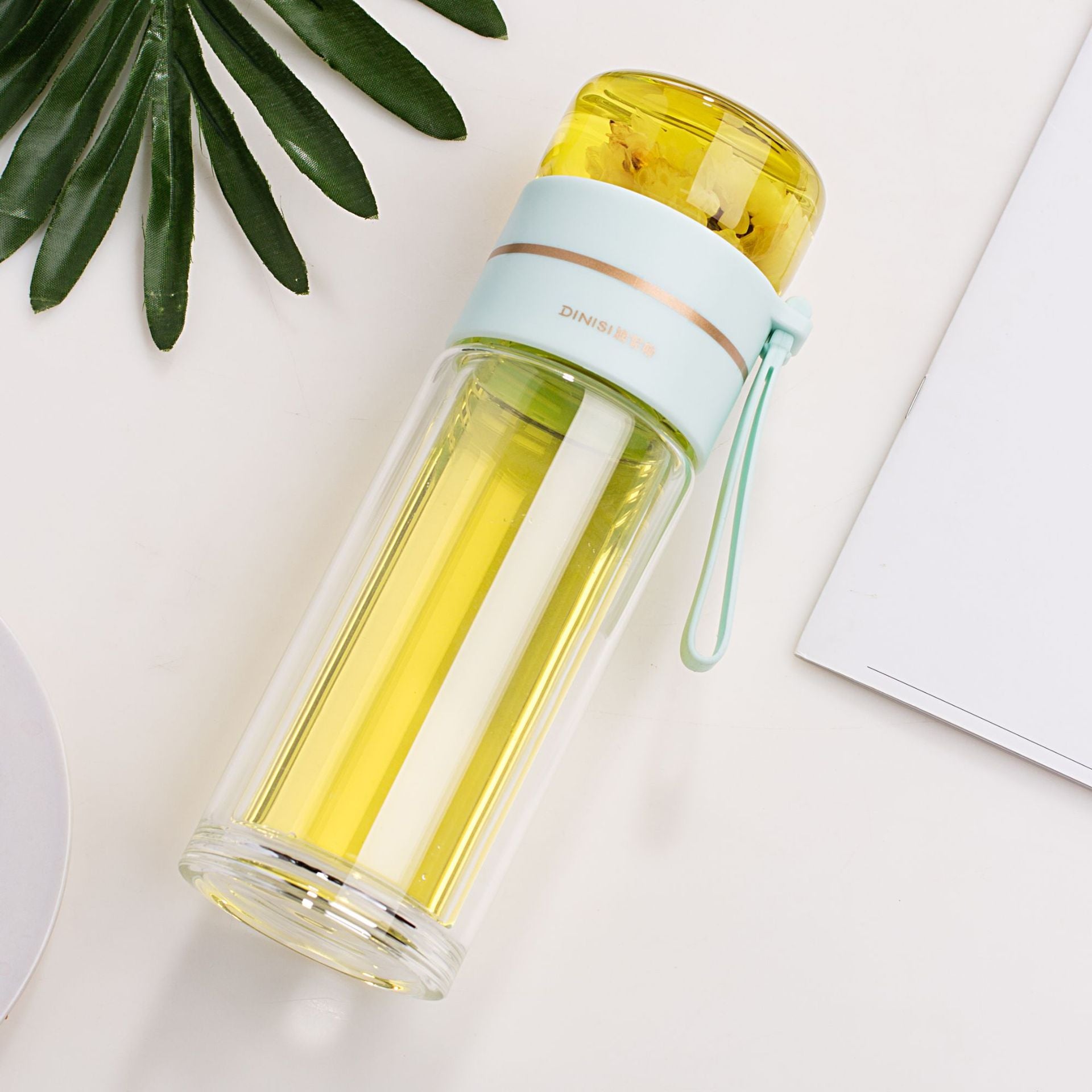Glass Water Bottle with Tea Infuser Filter Tea Separation Double Wall Glass Bottle Leakproof Water Bottle